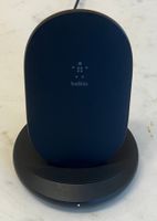 Belkin Boost Charge Wireless Charging Stand 15W