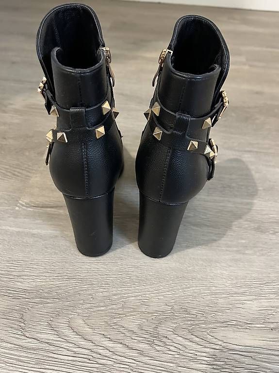 Damenschuhe: Stiefeletten  – Gebraucht aus Schwerzenbach von nic_zt5r 1