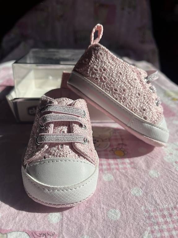 Scarpe da uomo: Scarpette neonata  – Usato da Bellinzona venduto da ste_h2lz