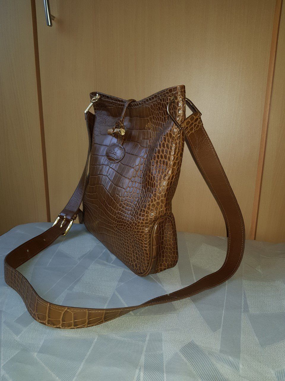 Longchamp Borse da donna: Longchamp Leder Handtasche/Umhängetasche – Usato da Basel venduto da Birs868 2
