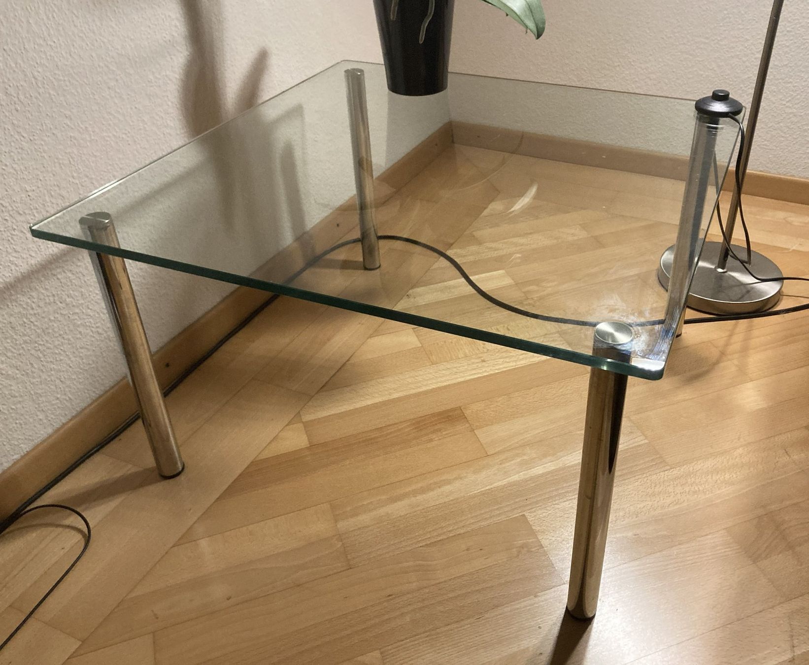 Tavoli: Glas - Ecktisch – Usato da Neftenbach venduto da Wrangler98