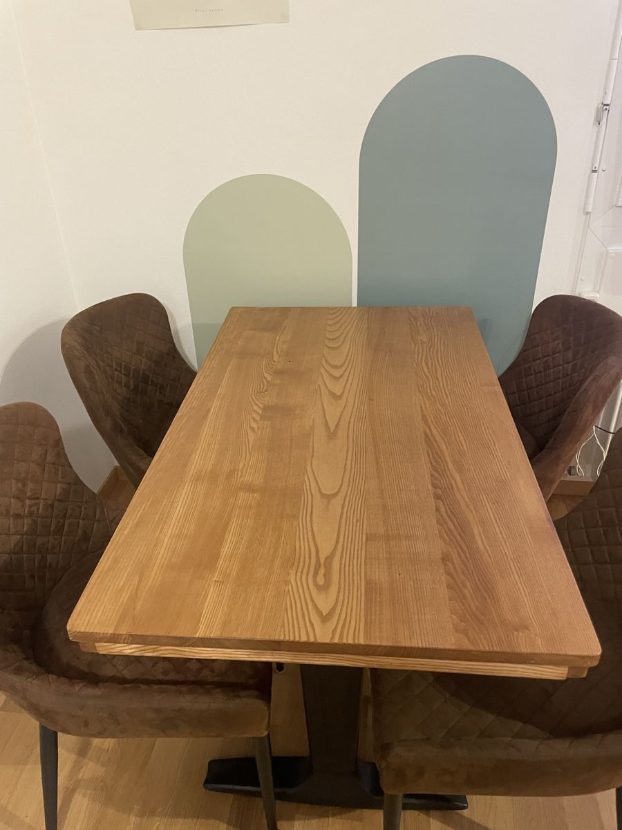 Set di tavolo e panche: Esstisch aus Holz mit 4 Stühlen – Usato da Kriens venduto da anj_d6rj
