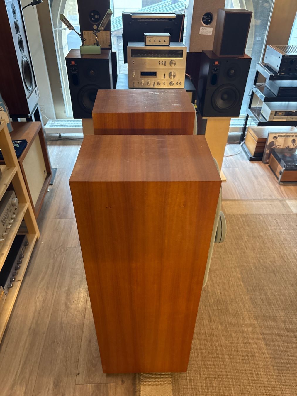 Cabasse Casse acustiche: Cabasse Iroise SCS Merisier – Usato da Onnens VD venduto da Vintage-Hifi-Store 1