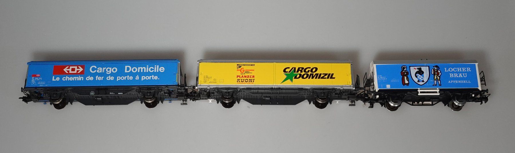Märklin Modellini di ferrovie: Märklin H0 12 Containerwagen – Usato da Niederglatt ZH venduto da bego8172 8