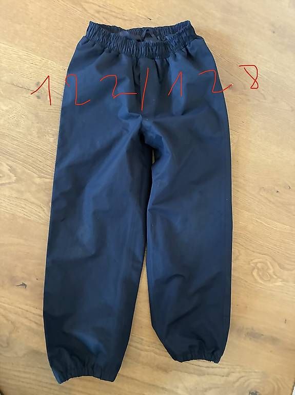 Hosen: Gefütterte Regenhose – Gebraucht aus Solothurn von BaSiMa2017