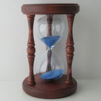 Sanduhr 5Minuten im Buchenholz Gestell