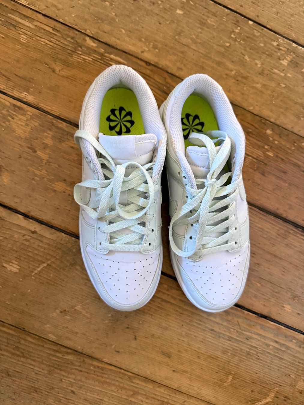 Nike Scarpe da donna: Nike Dunk low mint/weiss Grösse 38 – Usato da Zuchwil venduto da jabie 4