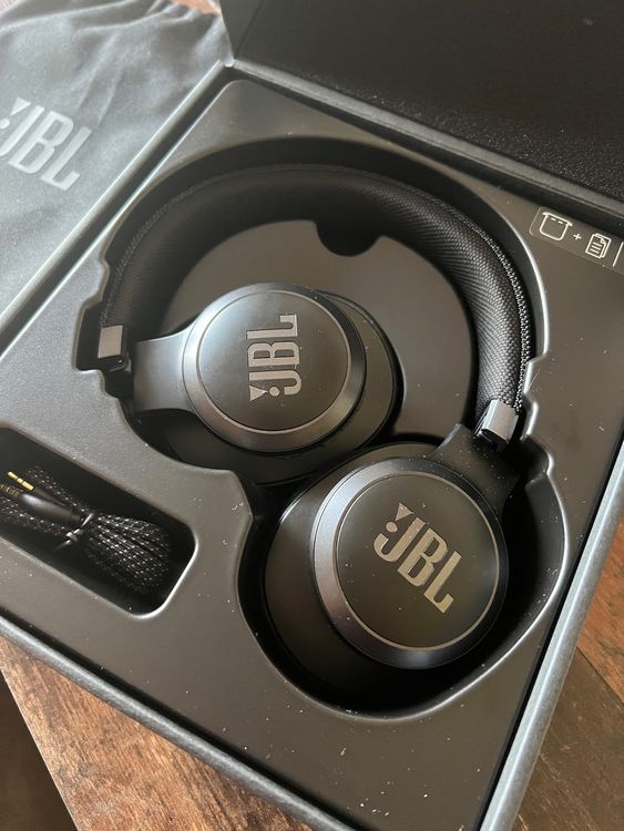 JBL LIVE 660NC (Neu (gemäss Beschreibung)) in Spiez für CHF 90 – mit ...
