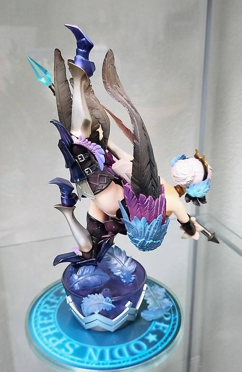 Statuette: Figurine Sega Odin Sphere, avec sa boîte – Nuovo (secondo la descrizione) da Yvonand venduto da rox_8y69 1