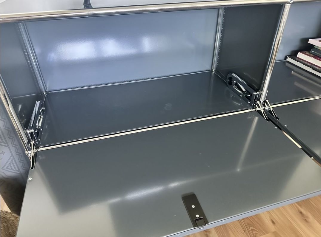 USM Regale: USM Sideboard – Neu (gemäss Beschreibung) aus Riehen von Lina_c9kh 3