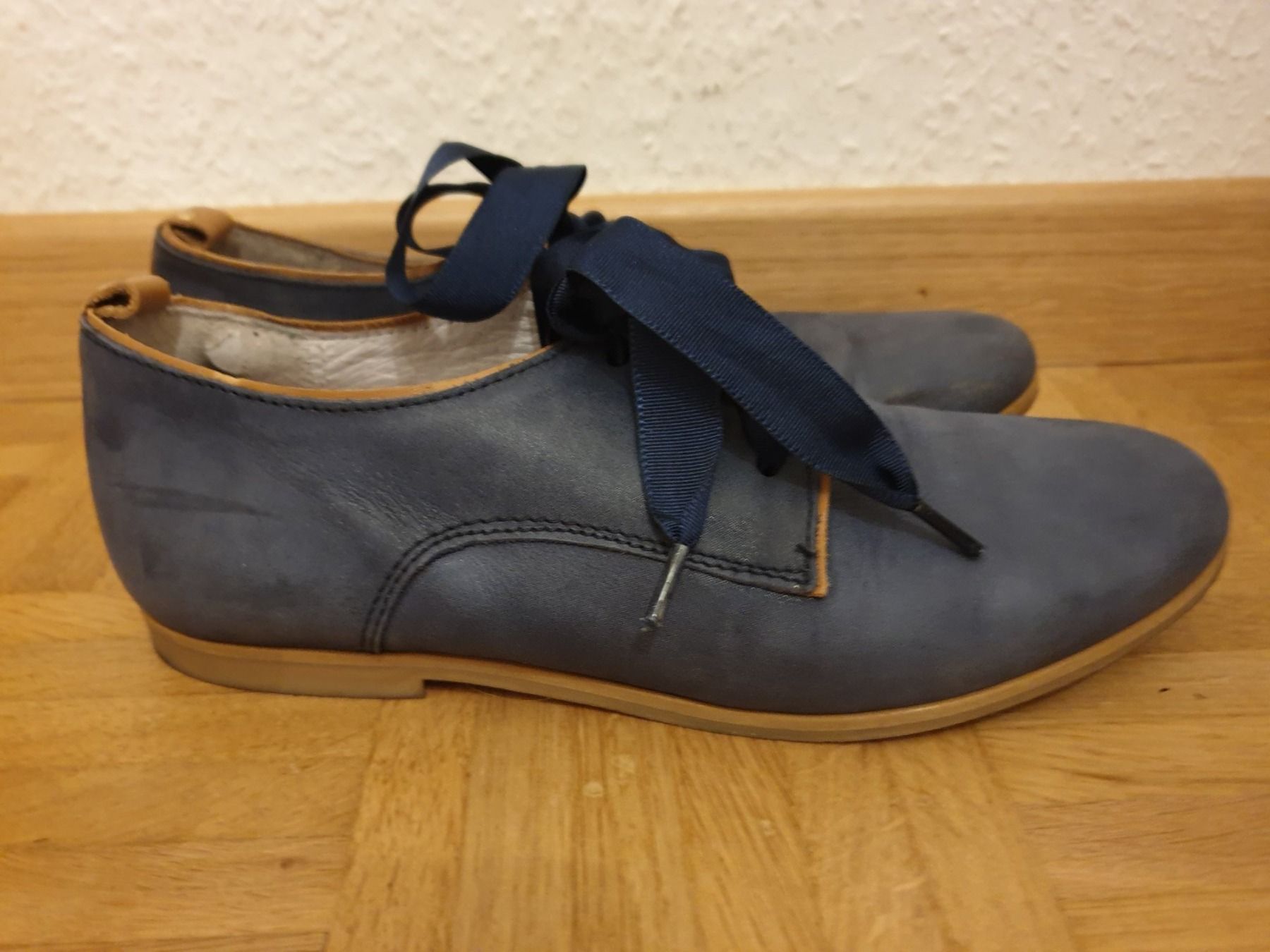 Scarpe da donna: Chaussure basse à lacets, 36, cuir – Usato da Neuchâtel venduto da Verenas12