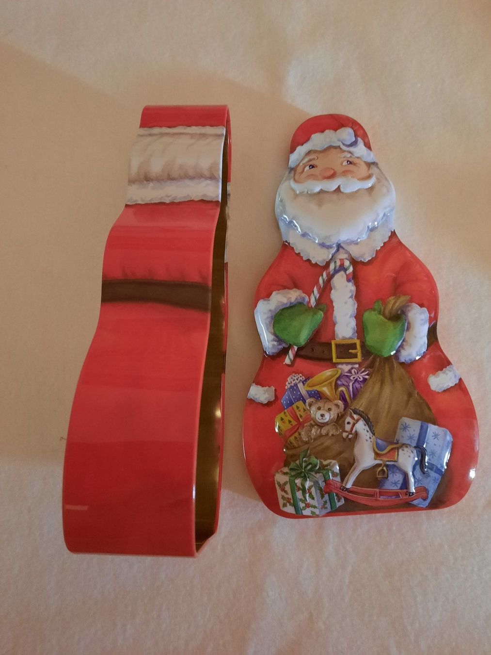 Tutte le decorazioni: Weihnachtsdose Samichlaus, Blechdose, Guetzli Dose/ 3D-Optik – Usato da Allschwil venduto da saphira012 3