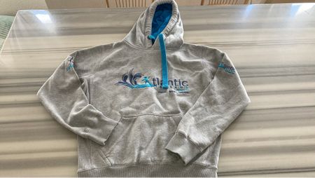 ab 1.-Hoodie Atlantic Ireland Gr. M💙