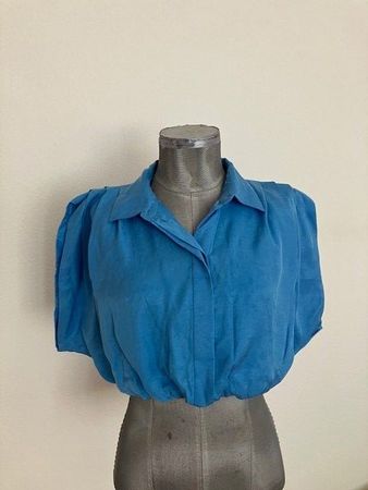 Chemisier bleu vintage, taille XS, parfait pour l'été!
