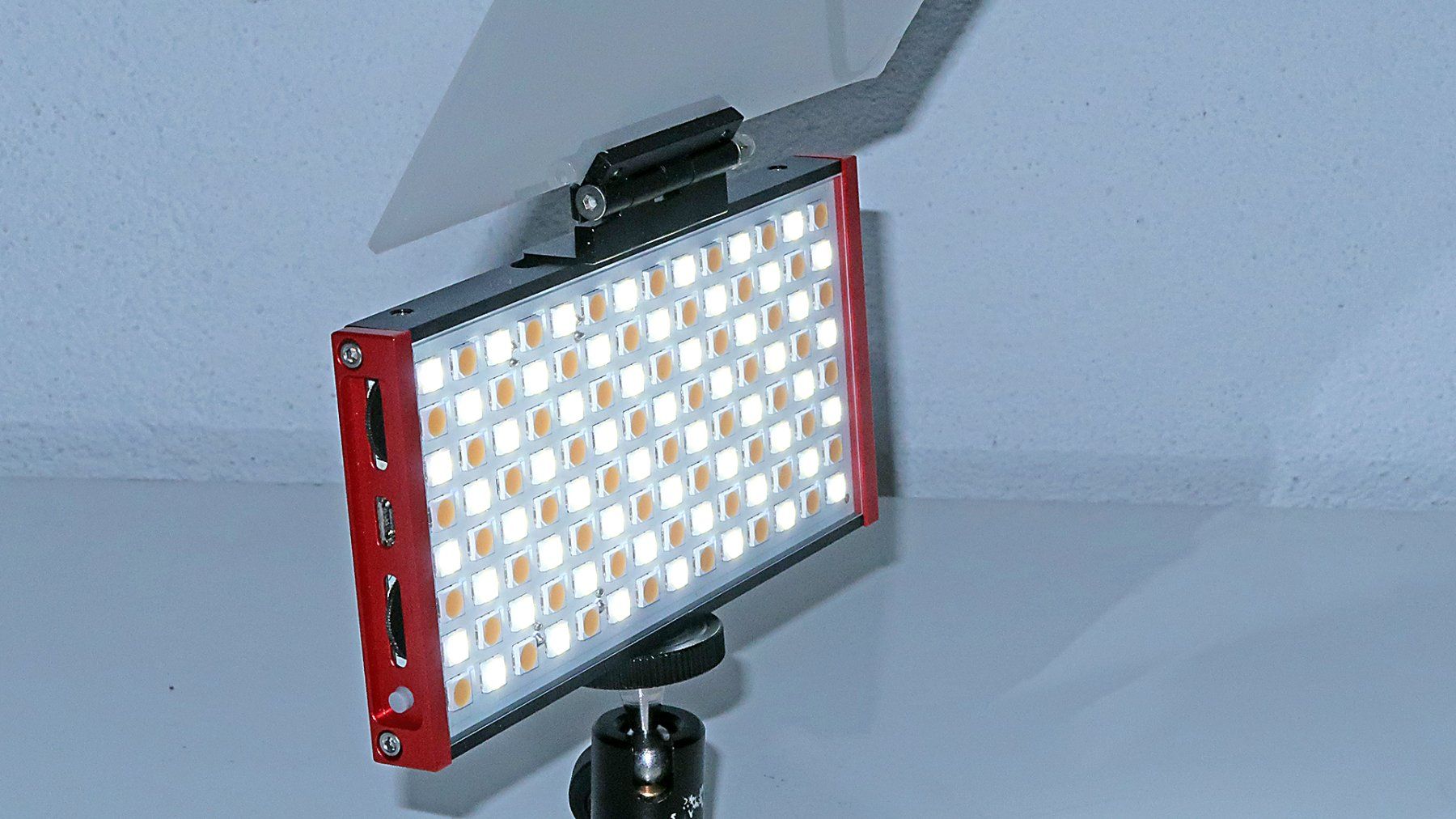 Lampes: Aladdin LED Kameraleuchte A-Lite – D'occasion à Uster par Mruedis 5