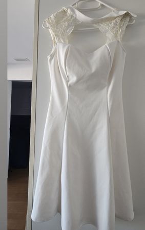 Weissee Kleid