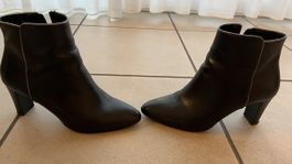 Stiefeletten Minelli schwarz Leder Grösse 40 gebraucht