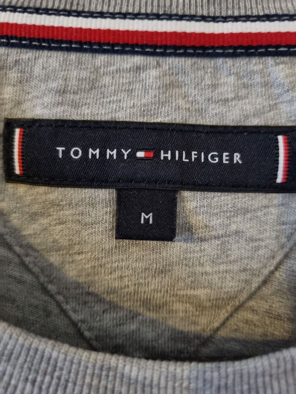 Tommy Hilfiger T-shirt: Tommy Hilfiger Shirt – Usato da Bülach venduto da cf96 2