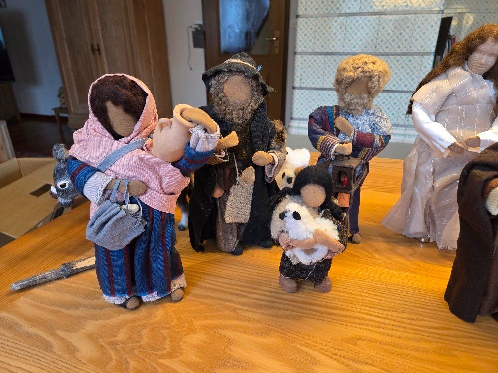 Statuette: Handgemachte wunderschöne Krippenfiguren – Usato da Gähwil venduto da Halby 8