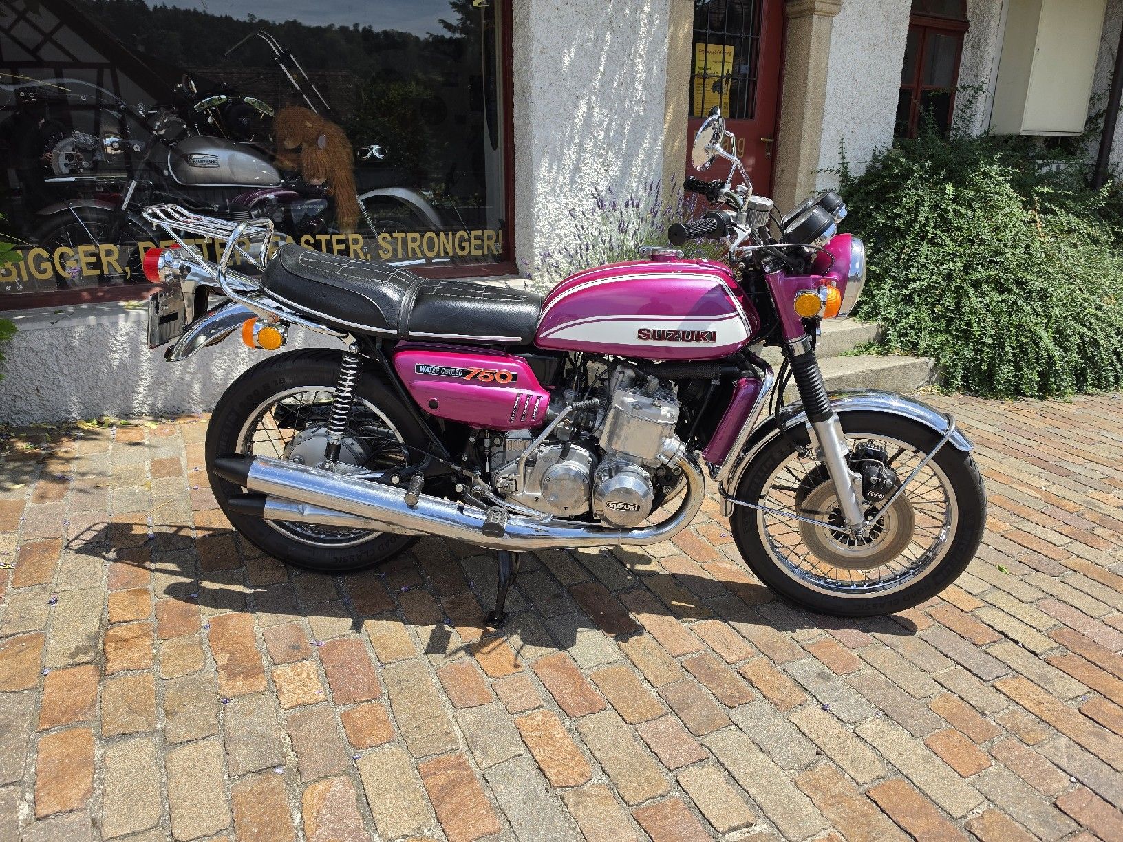 Suzuki Strada: Suzuki GT 750 "Wasserbüffel" – Usato da Glattfelden venduto da Gasoline_Family 1