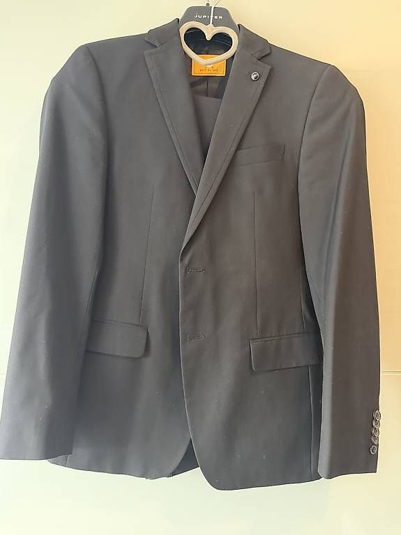 Completi: Suit clinic Anzug 46 – Usato da Maienfeld venduto da sf219