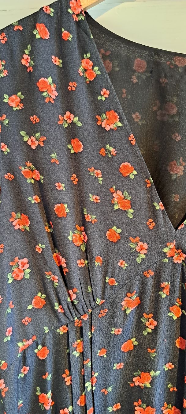 Robes: Hübsches Sommerkleid, ca gr 40 – D'occasion à Igis par Loonamoon 1