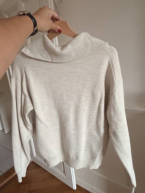 Maglioni & Felpe: Pull Uniqlo U écru demi-zip  taille M – Usato da Lausanne venduto da amandagoet 2