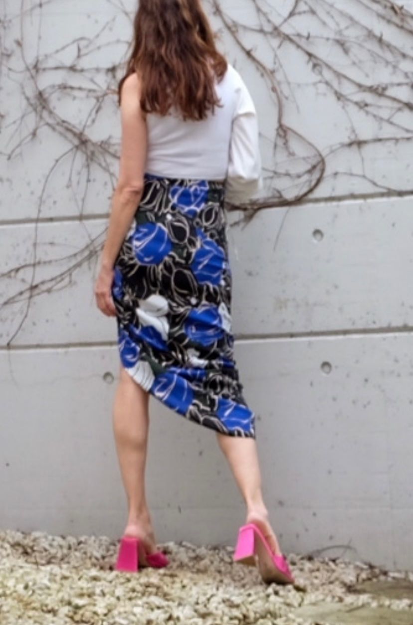 Zara Top: ZARA one shoulder Top - wie neu - – Usato da Jona venduto da vanessasupermarket20 2