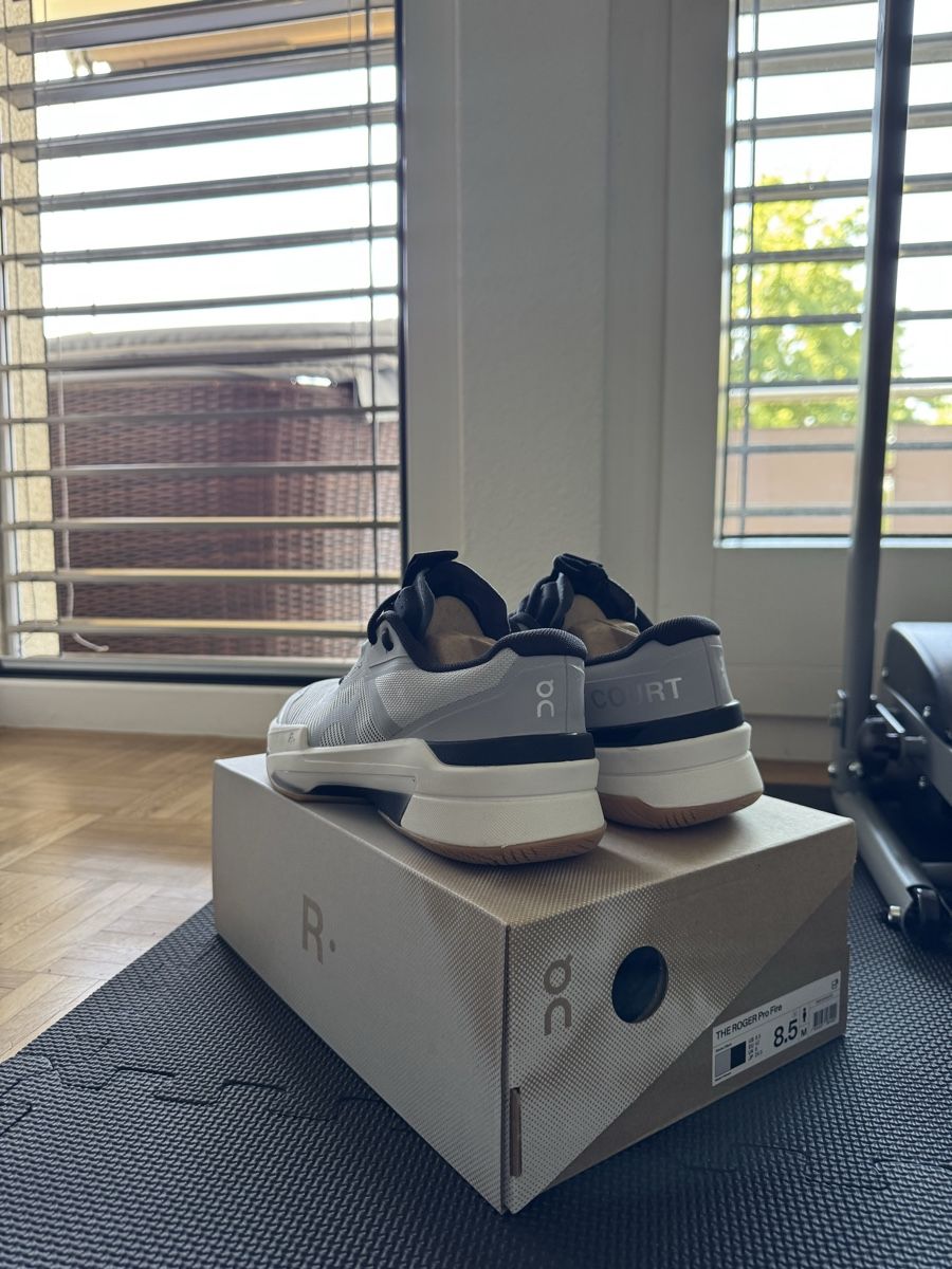 On Chaussures hommes: On The Roger Pro Fire Size 42 – Neuf (Voir description) à Uetikon am See par gre_5mqs 1