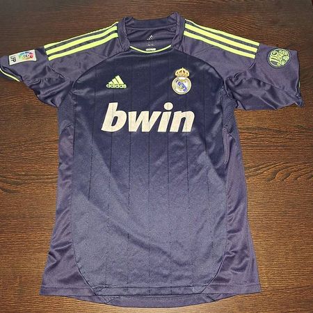 Originales Real Madrid Trikot Grösse S