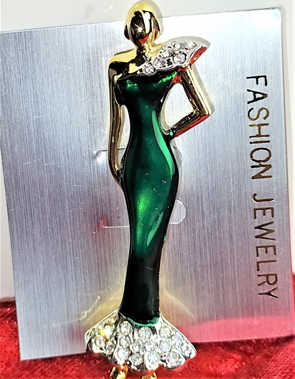 Modeschmuck Brosche „Diva“ Grün - Alles Neuware. 1