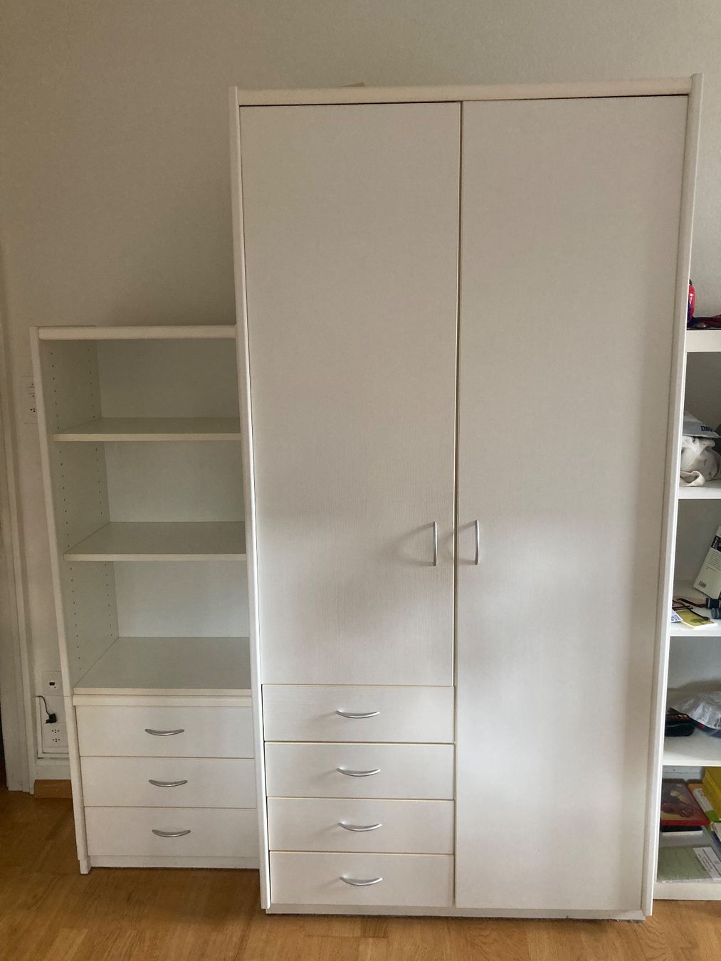 Pfister Armadi: Kleiderschrank – Usato da Birsfelden venduto da S.Zahno