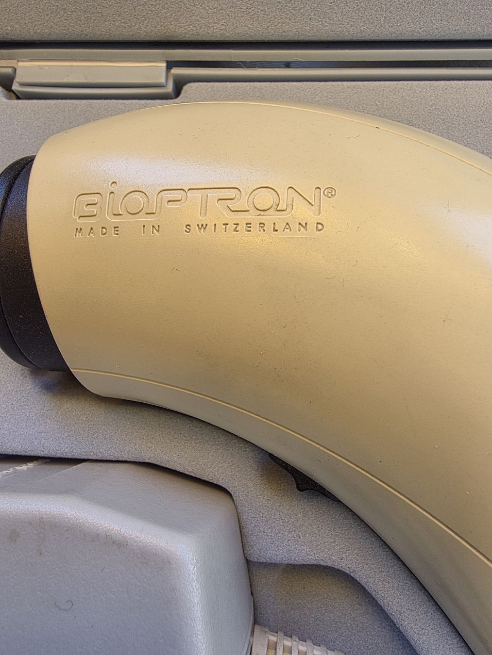 Bioptron Attrezzature mediche: Bioptron Lichttherapiegerät ohne farbfilter – Usato da Kriens venduto da Clevero 1