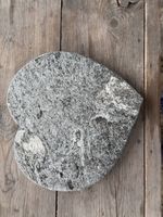 Deko Herz aus Stein 38 cm breit grau guter Zustand