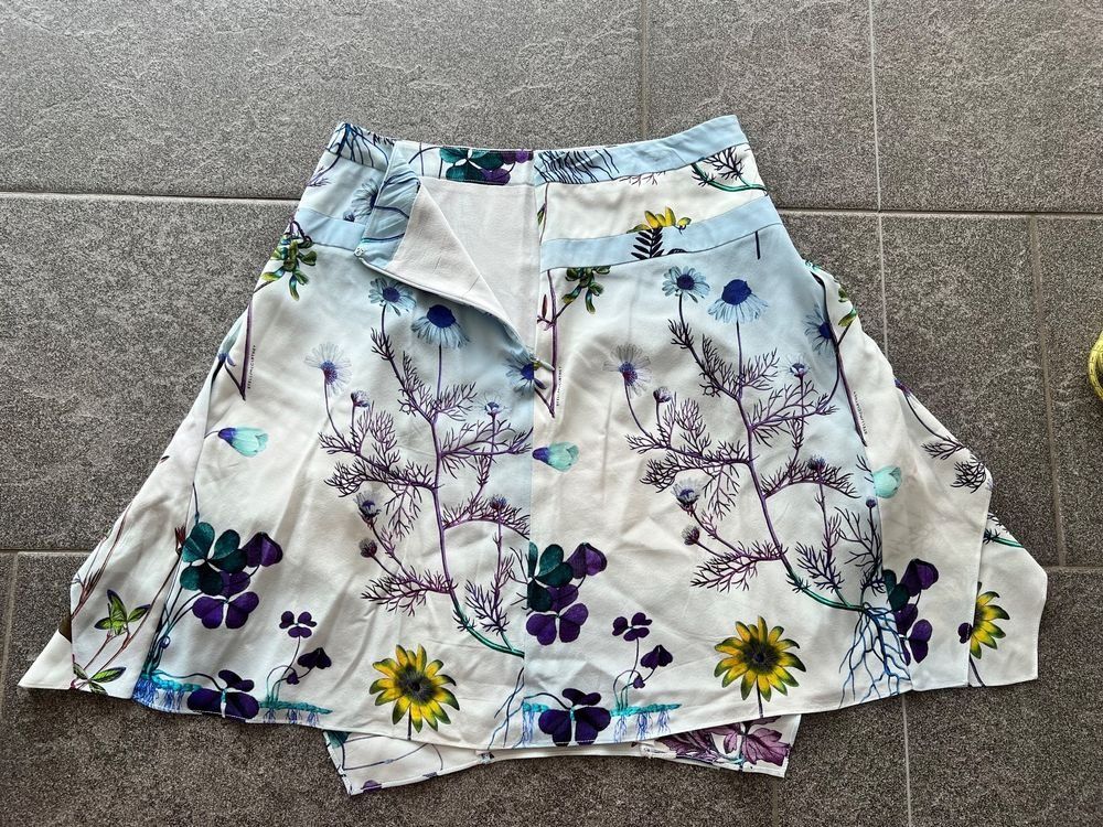 Stella McCartney Gonne: Jupe Rock 100% Seide Stella McCartney – Usato da Rünenberg venduto da Alina_malina 1