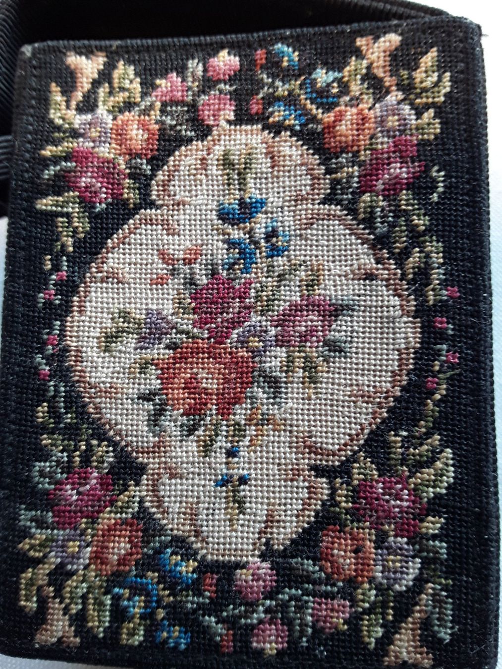 Altri Prodotti per fumatori: Antikes Zigaretten Etui ca 1890 Handbestickt – Usato da Zürich venduto da philpip 1
