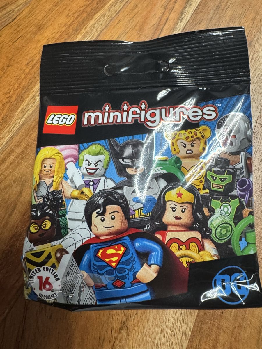 Lego Kit di costruzioni: LEGO Minifigures DC Comics n*15 – Nuovo e nell'imballaggio originale da Concise venduto da Pinpin69