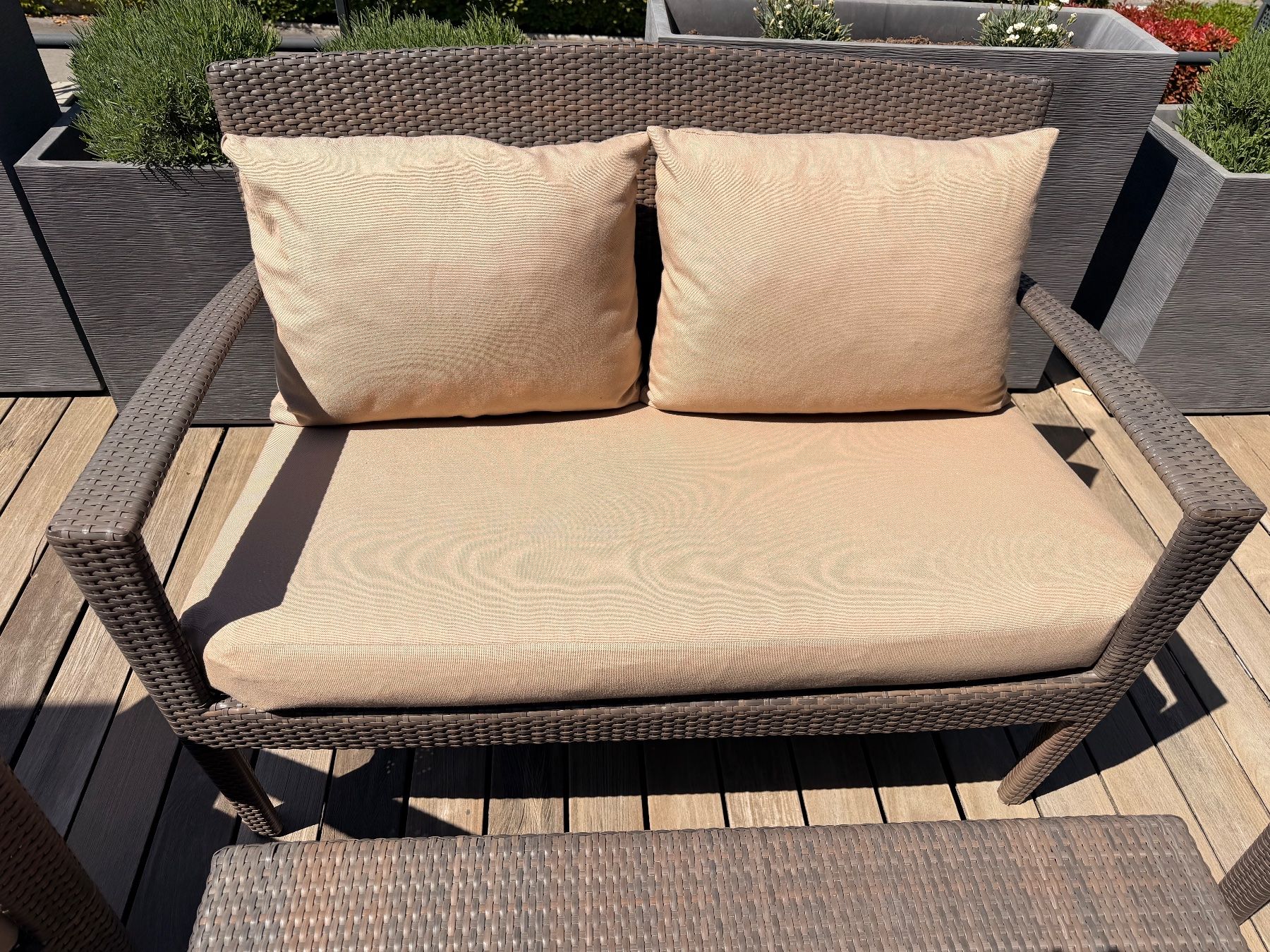 Dedon Set di tavolo e panche: Ensemble de jardin DEDON – Usato da Verbier venduto da vin_v97f 5