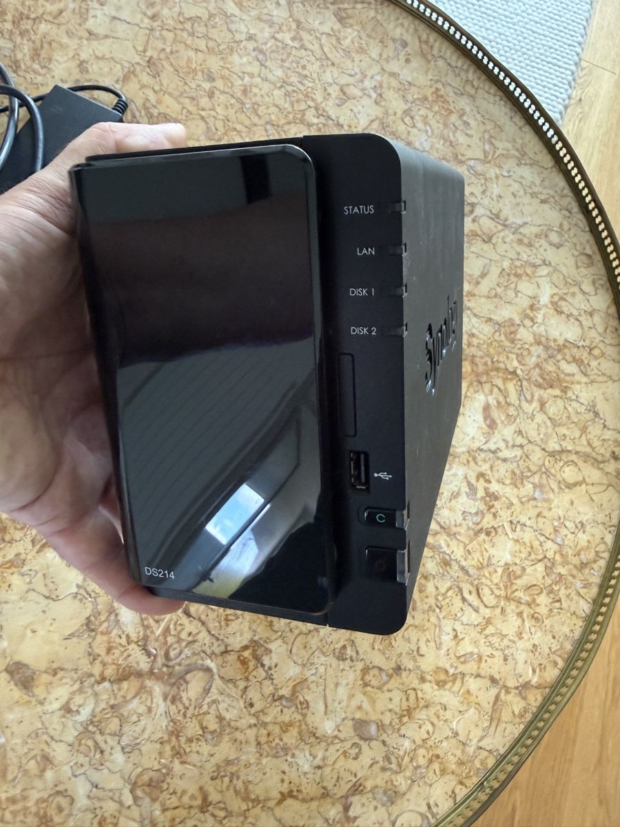 Synology Server: Synology DS214 avec 2TB de stockage  – Usato da Clarens venduto da Gabi0062