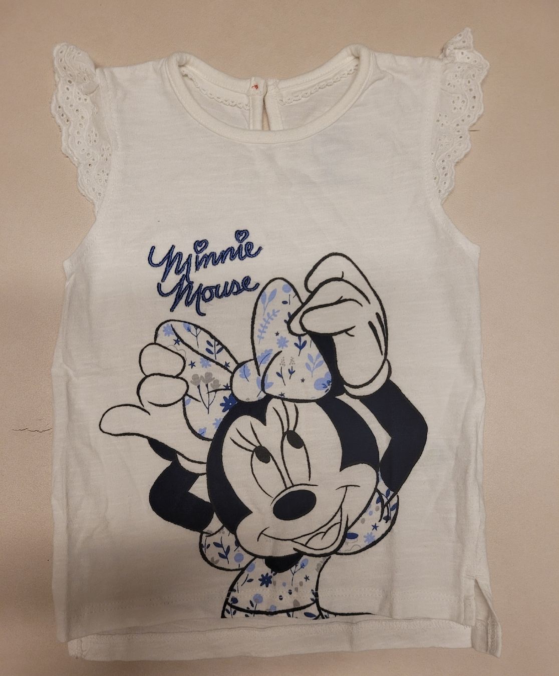 Blusen, T-Shirts & Tops: T-Shirt Packet 7Stk.    Grösse 80 – Gebraucht aus Kaisten von Kesixx_5 1