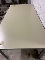 tischplatte/mit Kabeldurchlass evtl. Vitra