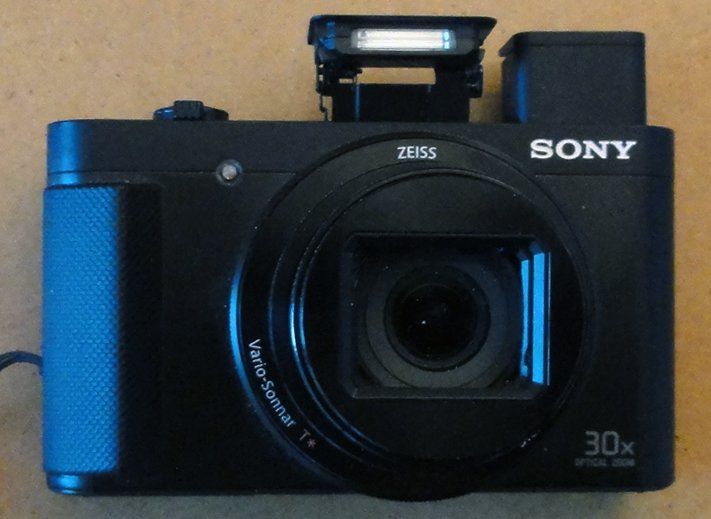 Sony Fotocamera: Sony DSC-HX90V Digitalkamera – Usato da Villmergen venduto da Spidi6 8