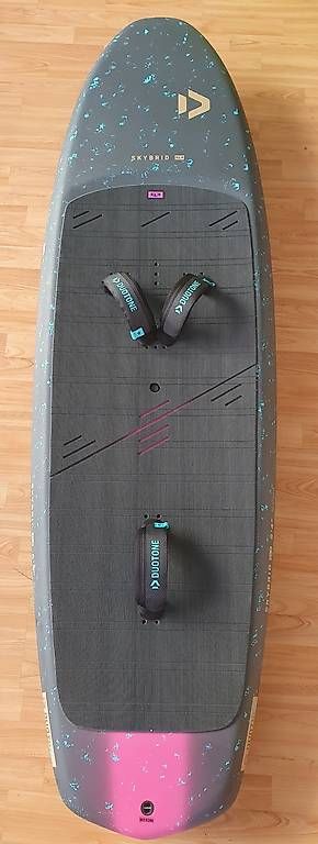 Duotone Tavole da surf e di nuoto: Duotone Skybrid 6'4" SLS New 2026 – Nuovo e nell'imballaggio originale da Lausanne venduto da Wollebw 1