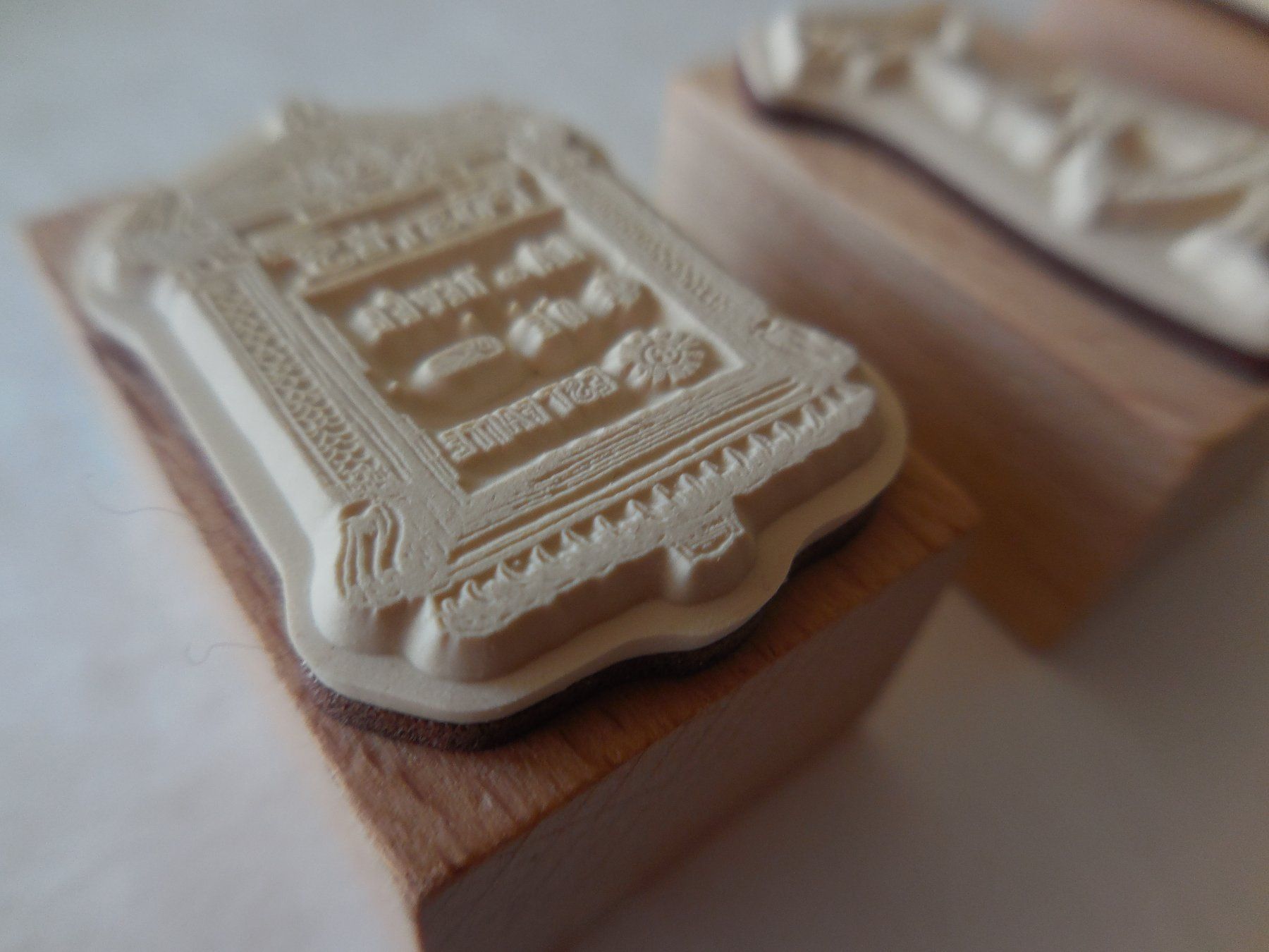 Timbri: 3er Set  LCN Design Studio Stempel "Postage" – Nuovo e nell'imballaggio originale da Zürich venduto da brifo64 6