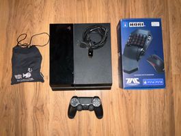 Playstation 4 Konsole mit Controller und Hori