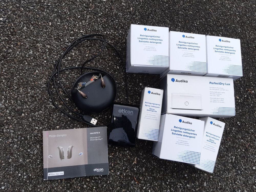Oticon mini rite R avec station charge et produits Acheter sur Ricardo