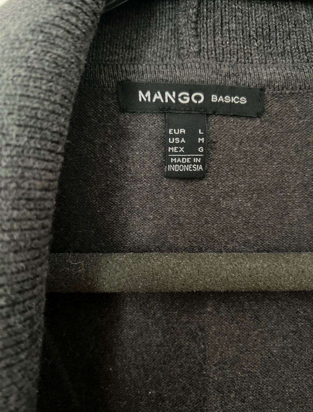 Mango Jacken: Mango Strickjacke, Gr. L, Anthrazit, Gratisversand – Gebraucht aus Frutigen von glnays 2