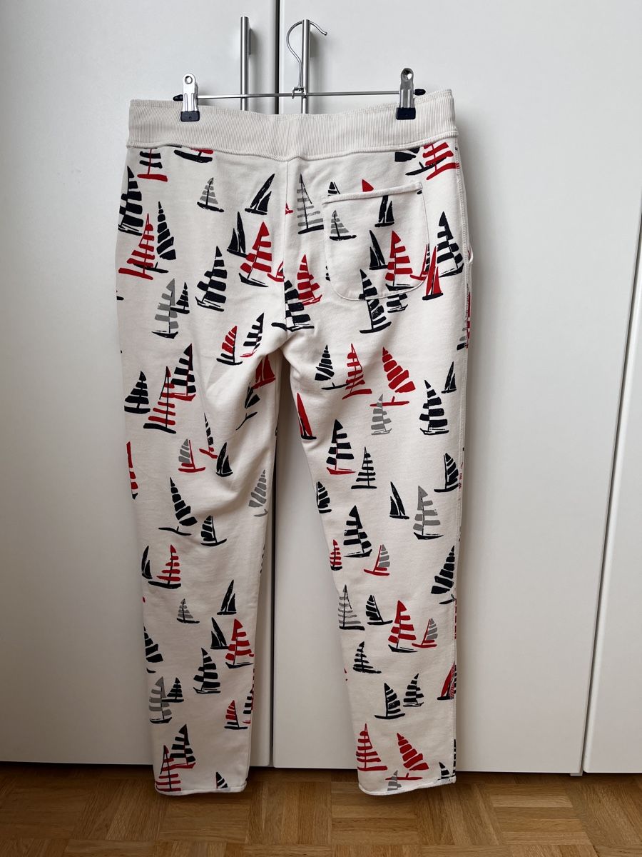 Pantaloni: JUVIA Sweatpants Gr. M – Usato da Zürich venduto da Kleanthy 1