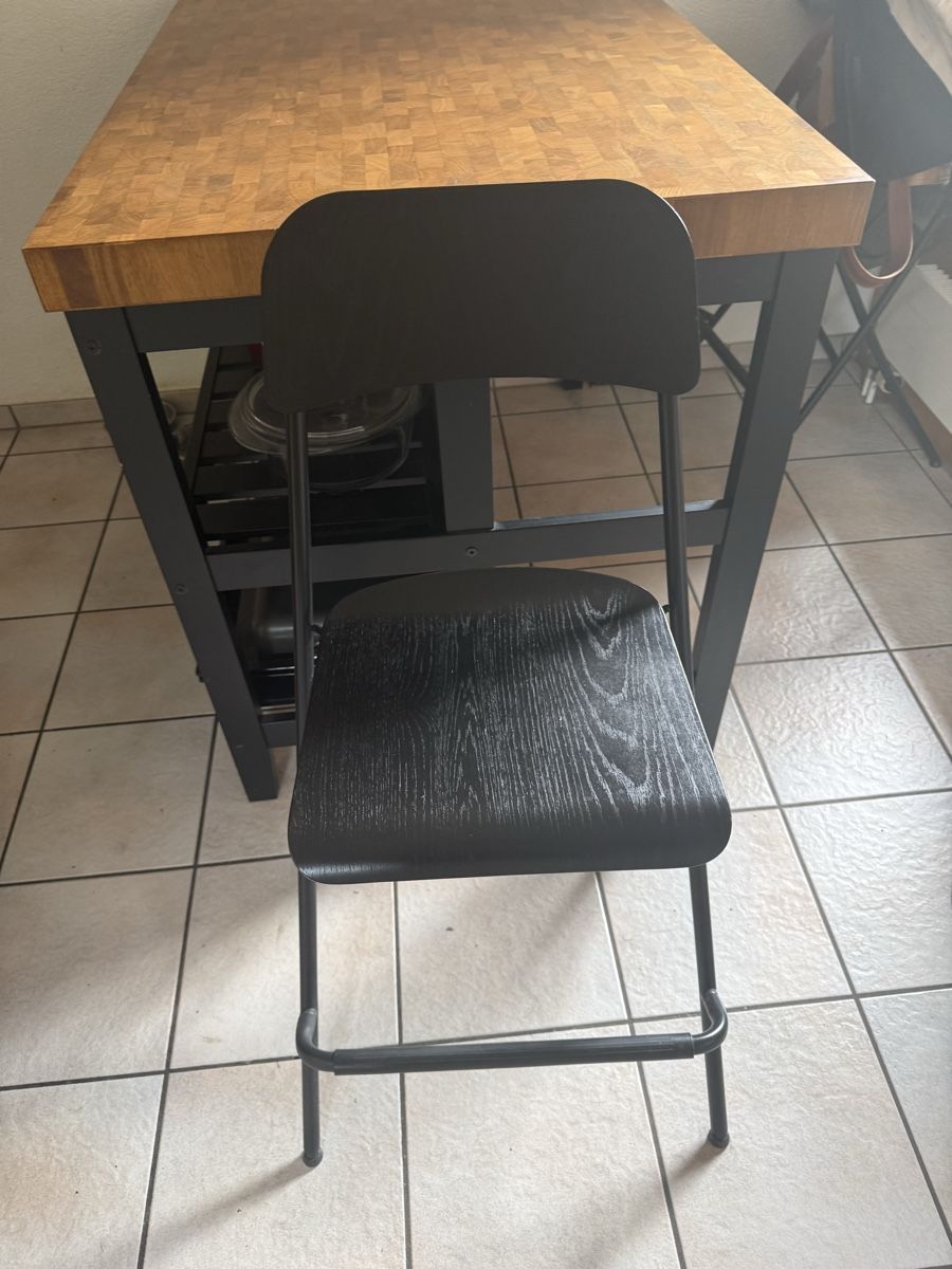 Allestimento di negozi e stand fieristici: IKEA Vadholma Kücheninsel – Usato da Merligen venduto da Telematik 6