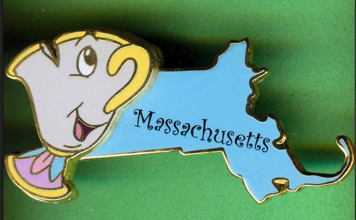 Disney Plaquettes & Badges: Disney   Mrs. POTTS  Staat Massachusetts – D'occasion à Winterthur par Sammleroase